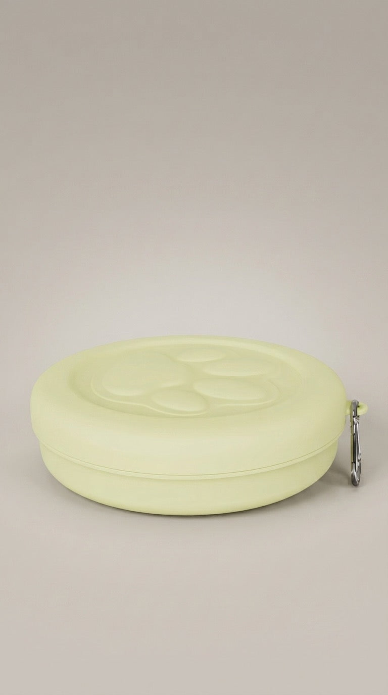 Portable Pet Travel Kit – Leak-Proof 2-in-1 Feeding & Treat Bowl for Outdoor Adventures